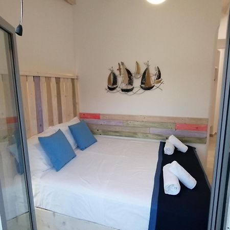 Afrodite Luxury Rooms Telendos Chambre photo
