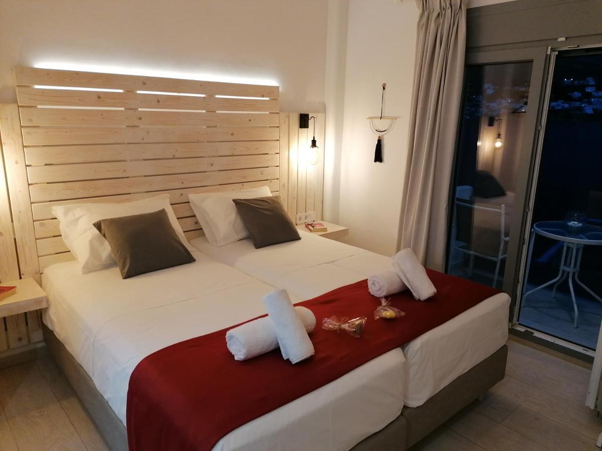 Afrodite Luxury Rooms Telendos Extérieur photo
